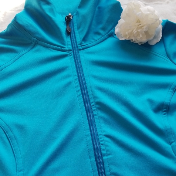 $5 🔥 Athletic exercise yoga jacket - Picture 3 of 7